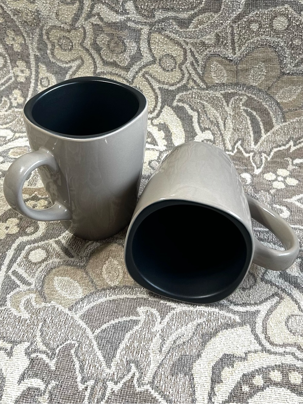 Corelle Hearthstone Stoneware Coffee Mugs 4.5” Tall Square Cups Gray / Black